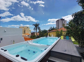 Casa do Til by MHM